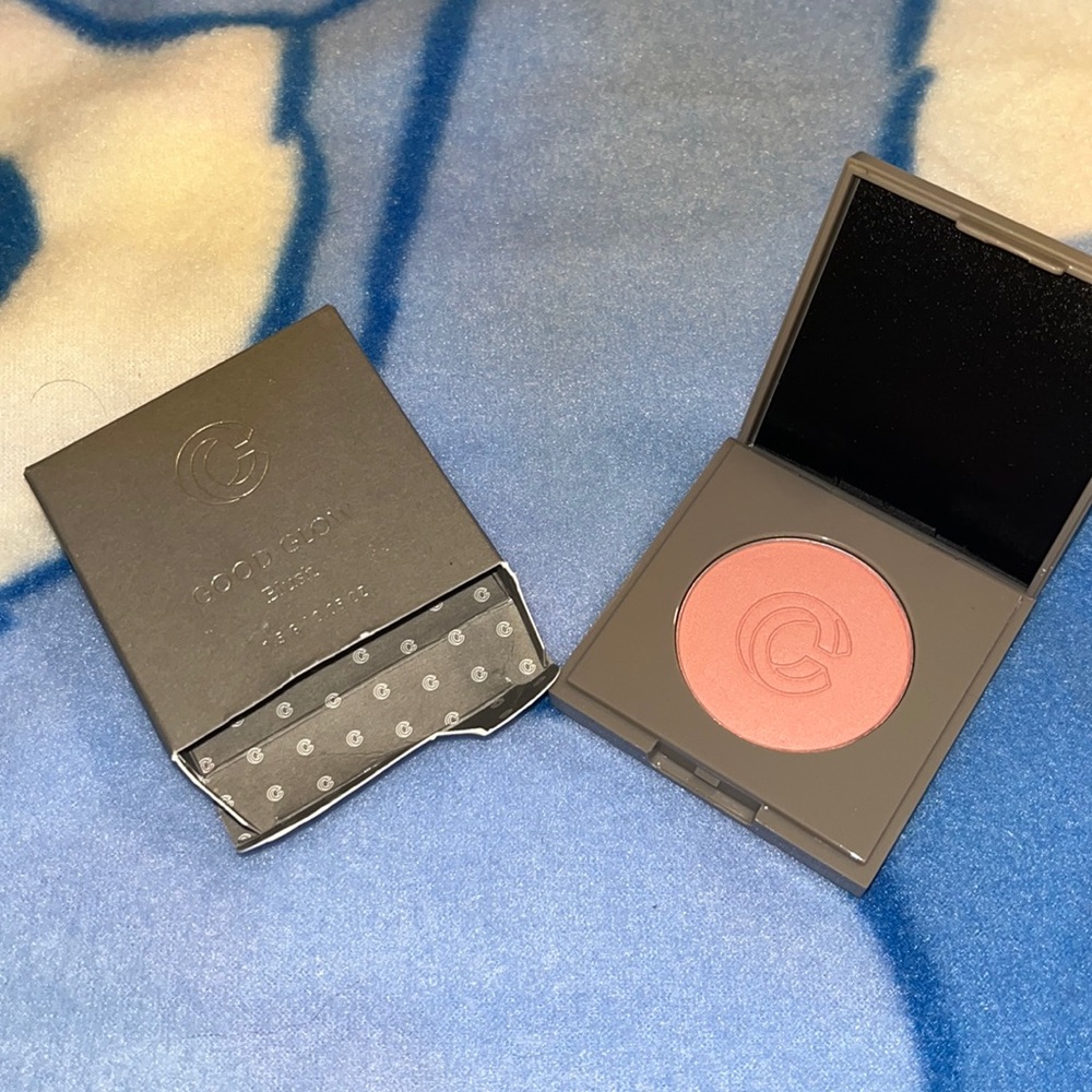 Good Glow Blush